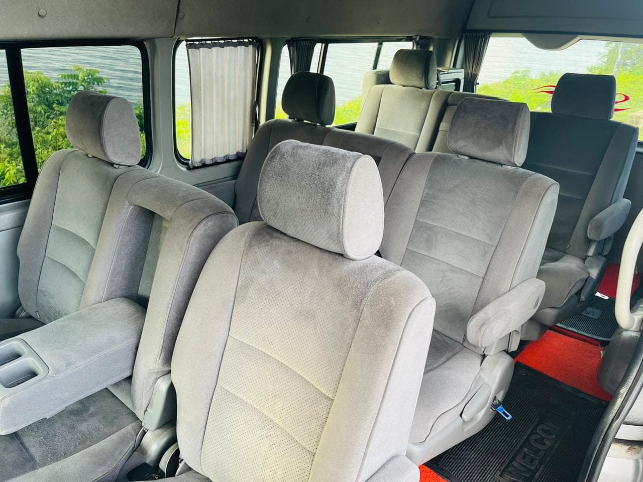 Toyota KDH - Image 3