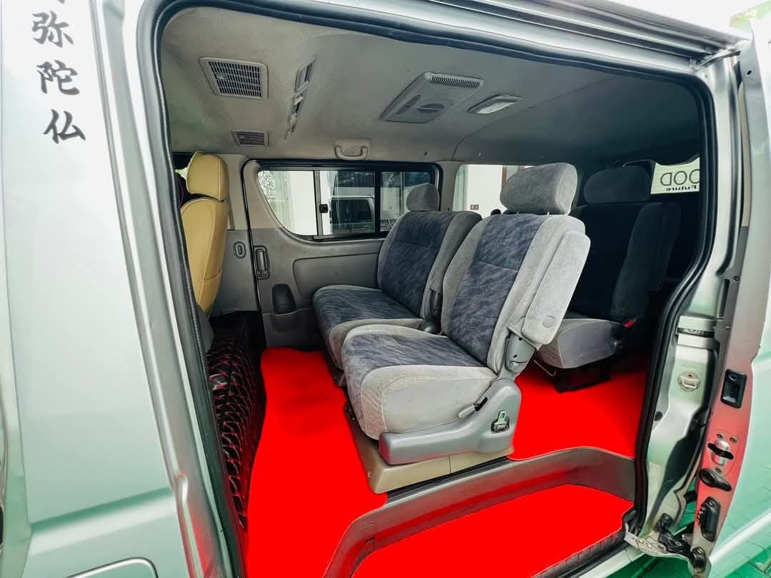 Toyota KDH - Image 4